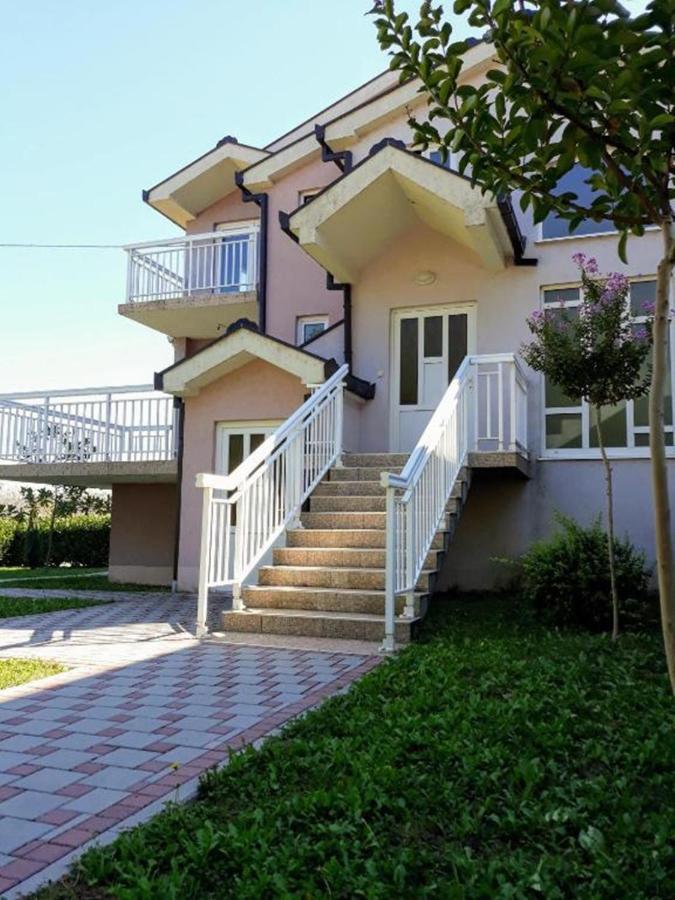 Villa Predlug Чаплина Экстерьер фото